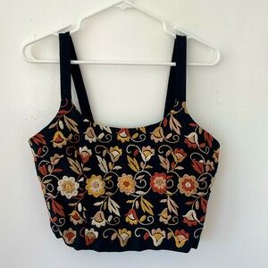 Embroidered Structured Crop Tank - Sz10